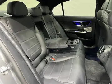 MERCEDES-BENZ C 200 AMG Pano 360