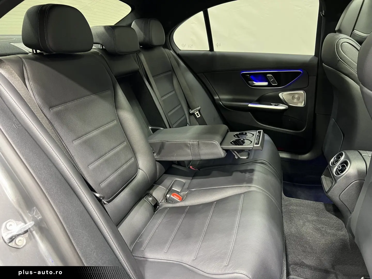 MERCEDES-BENZ C 200 AMG Pano 360