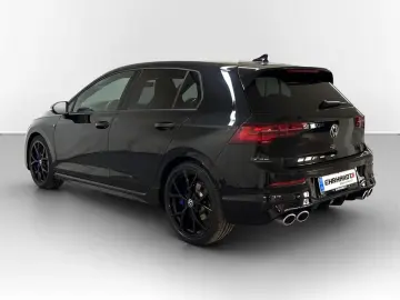 VW Golf VIII 2.0 TSI DSG 4Motion R DCC PANO HUD HAR
