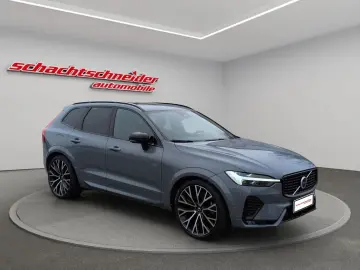 VOLVO XC60 B5 D AWD R-Design HUD Luft 22Zoll Massage