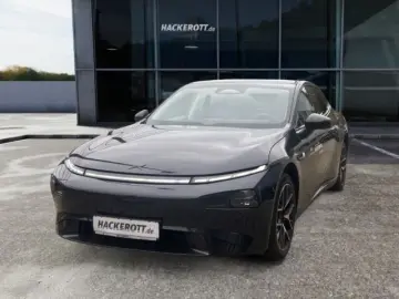 XPENG P7 AWD Performance SHZ Memory Sitze ACC El. Heck