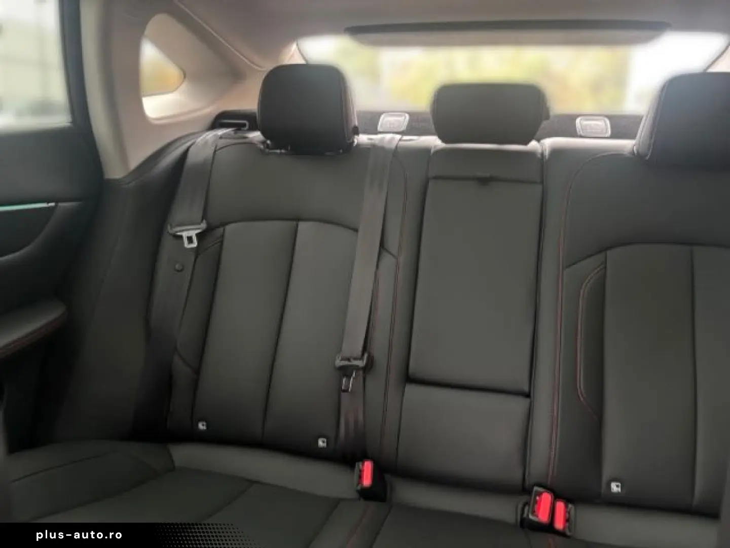 XPENG P7 AWD Performance SHZ Memory Sitze ACC El. Heck
