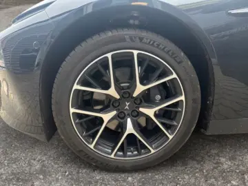 XPENG P7 AWD Performance SHZ Memory Sitze ACC El. Heck