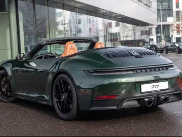 Porsche 992 911 Carrera GTS Cabriolet