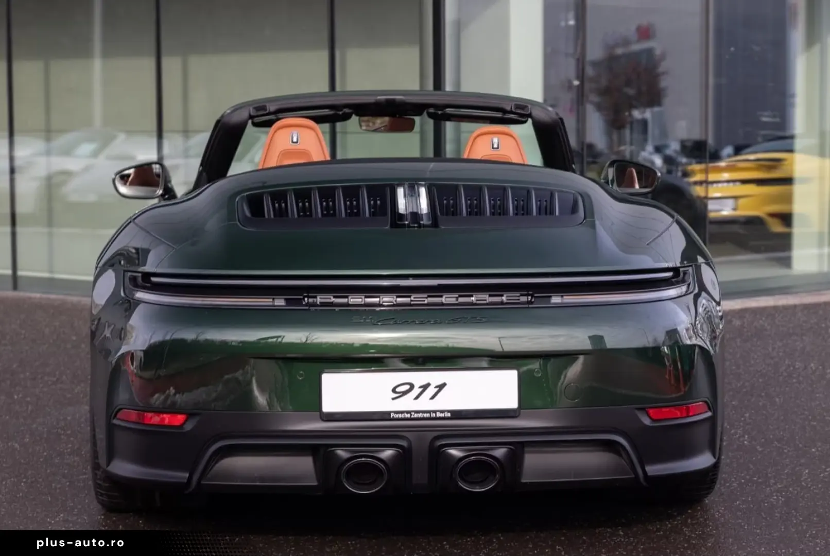 Porsche 992 911 Carrera GTS Cabriolet