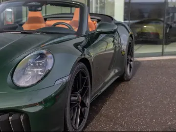 Porsche 992 911 Carrera GTS Cabriolet