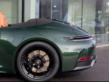 Porsche 992 911 Carrera GTS Cabriolet