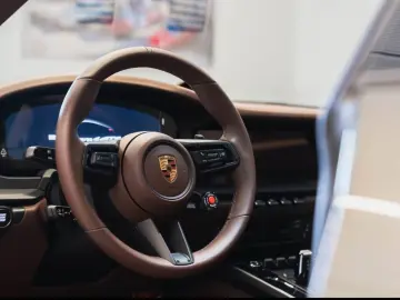 Porsche 992 911 Carrera 4 GTS Clubleder Liftsystem