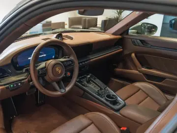 Porsche 992 911 Carrera 4 GTS Clubleder Liftsystem