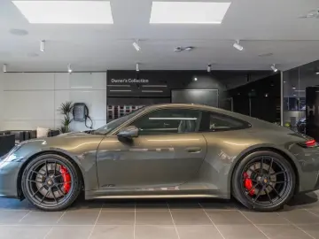 Porsche 992 911 Carrera 4 GTS Clubleder Liftsystem