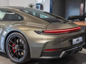 Porsche 992 911 Carrera 4 GTS Clubleder Liftsystem