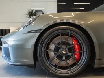 Porsche 992 911 Carrera 4 GTS Clubleder Liftsystem