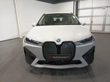 BMW iX xDrive40 Sport 76 6 LED Navi Kamera SHZ Leder
