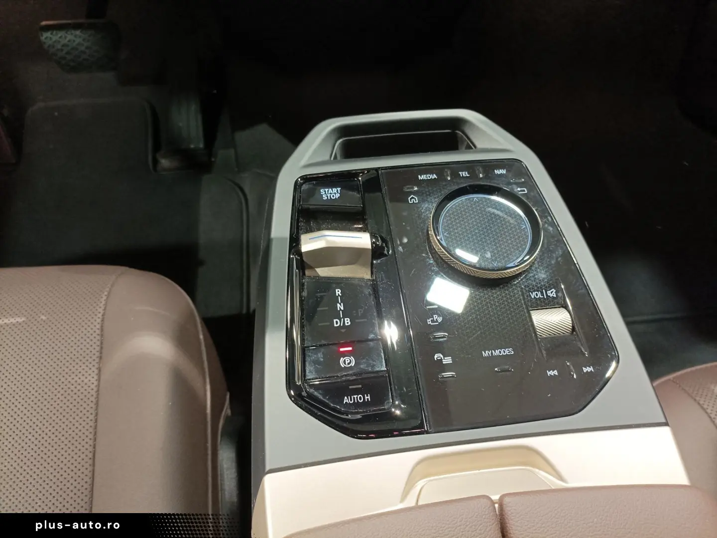 BMW iX xDrive40 Sport 76 6 LED Navi Kamera SHZ Leder