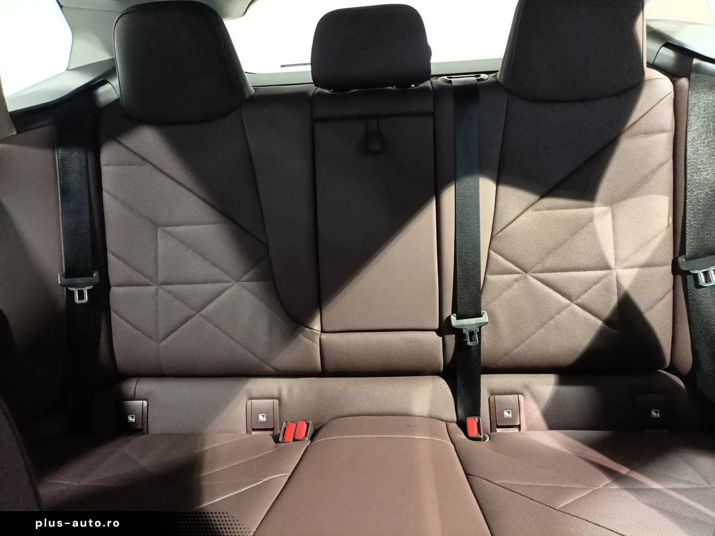 BMW iX xDrive40 Sport 76 6 LED Navi Kamera SHZ Leder