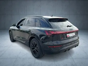 AUDI Q8 e-tron S line 50 qu. Matrix 21 ACC 360