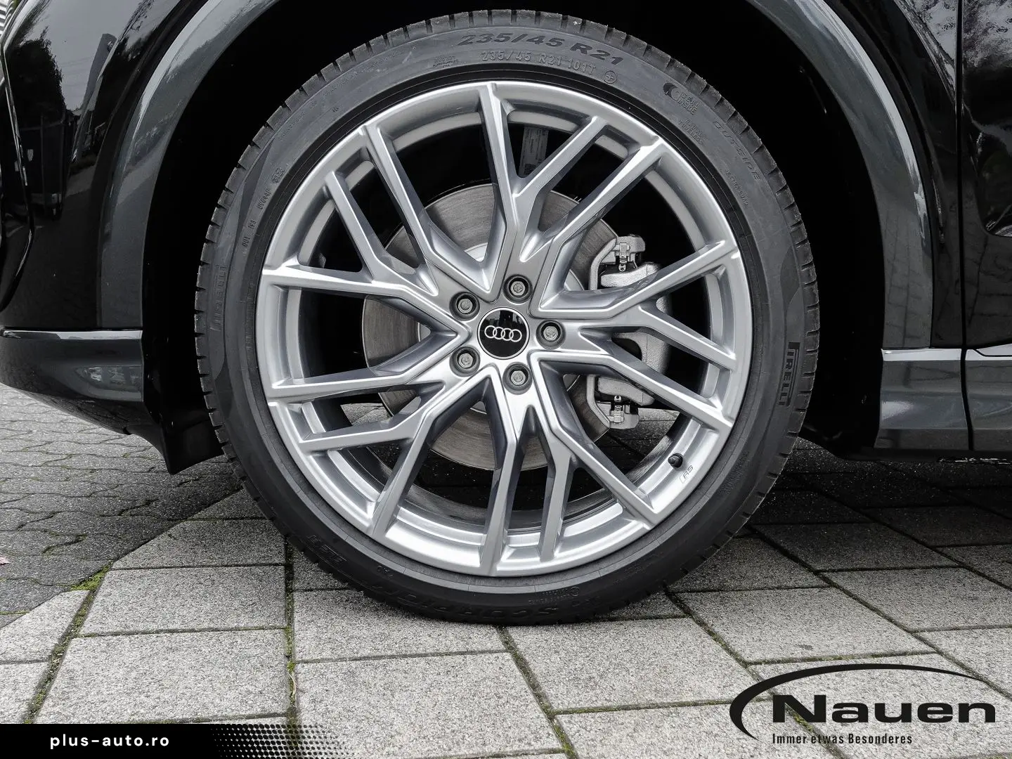 AUDI Q4 S Line Matrix MMIpro AHK LM21 SHZ RFK