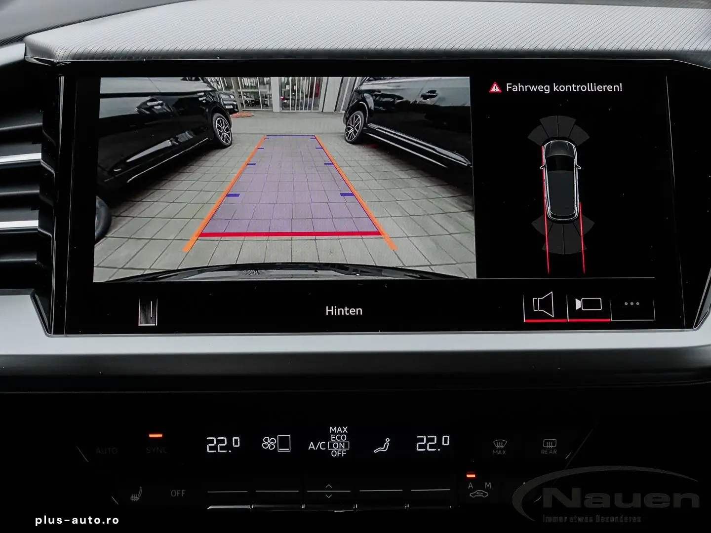 AUDI Q4 S Line Matrix MMIpro AHK LM21 SHZ RFK