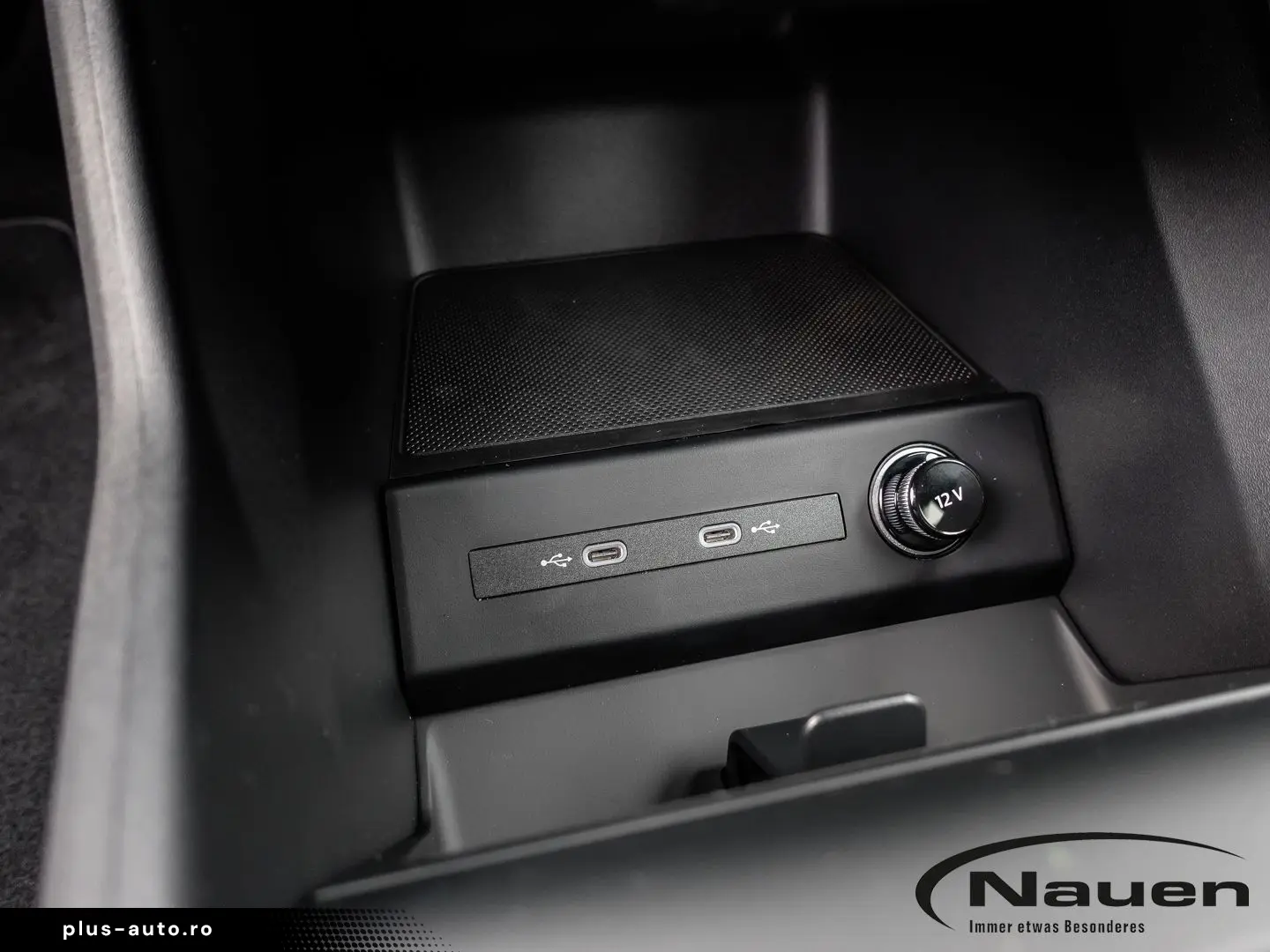 AUDI Q4 S Line Matrix MMIpro AHK LM21 SHZ RFK