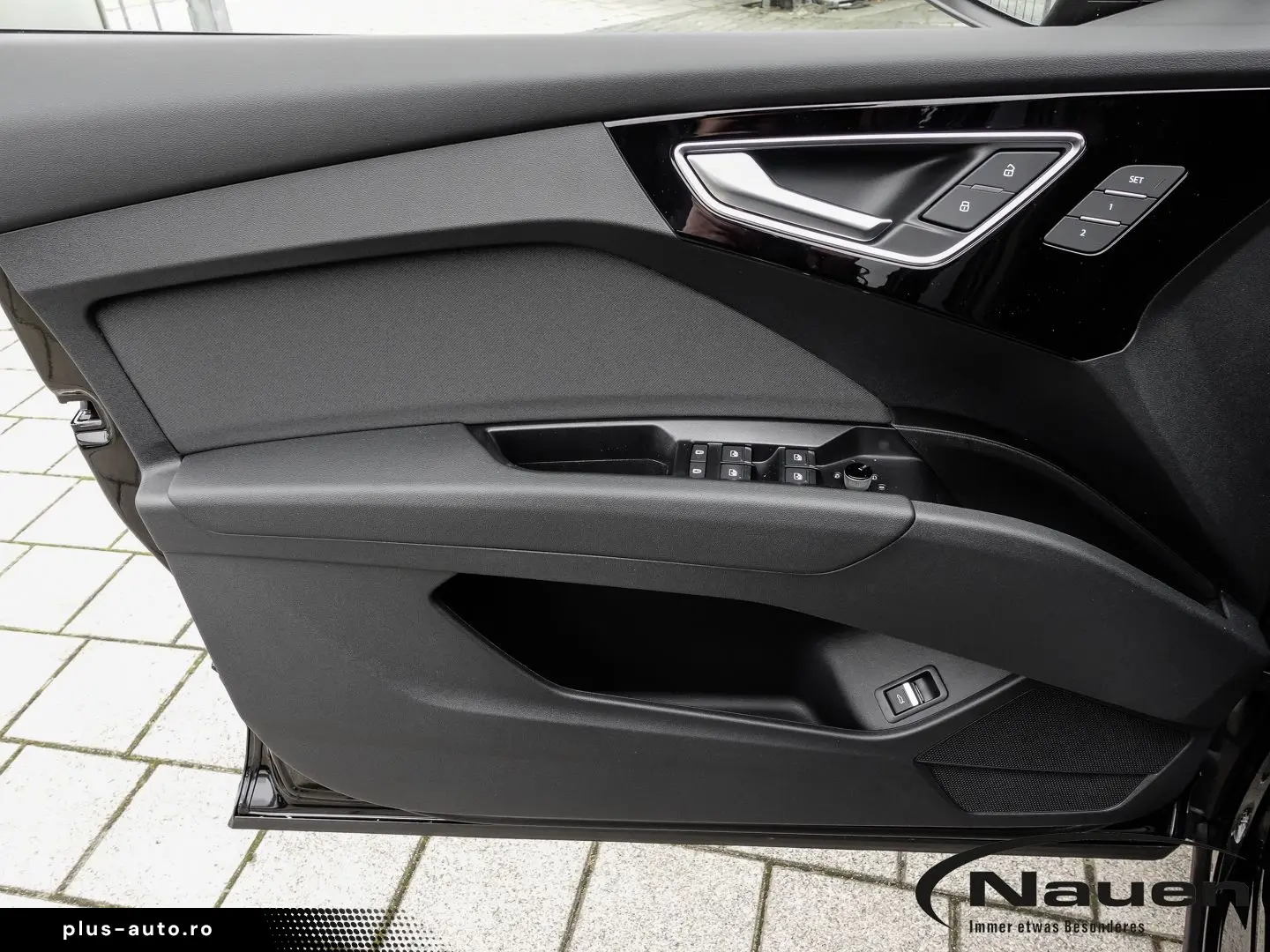 AUDI Q4 S Line Matrix MMIpro AHK LM21 SHZ RFK