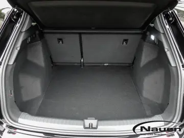 AUDI Q4 S Line Matrix MMIpro AHK LM21 SHZ RFK