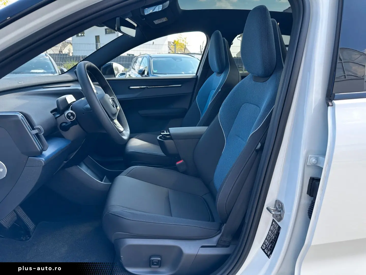 VOLVO EX30 Ultra AWD Pure Electric Winter-P 20 Zoll