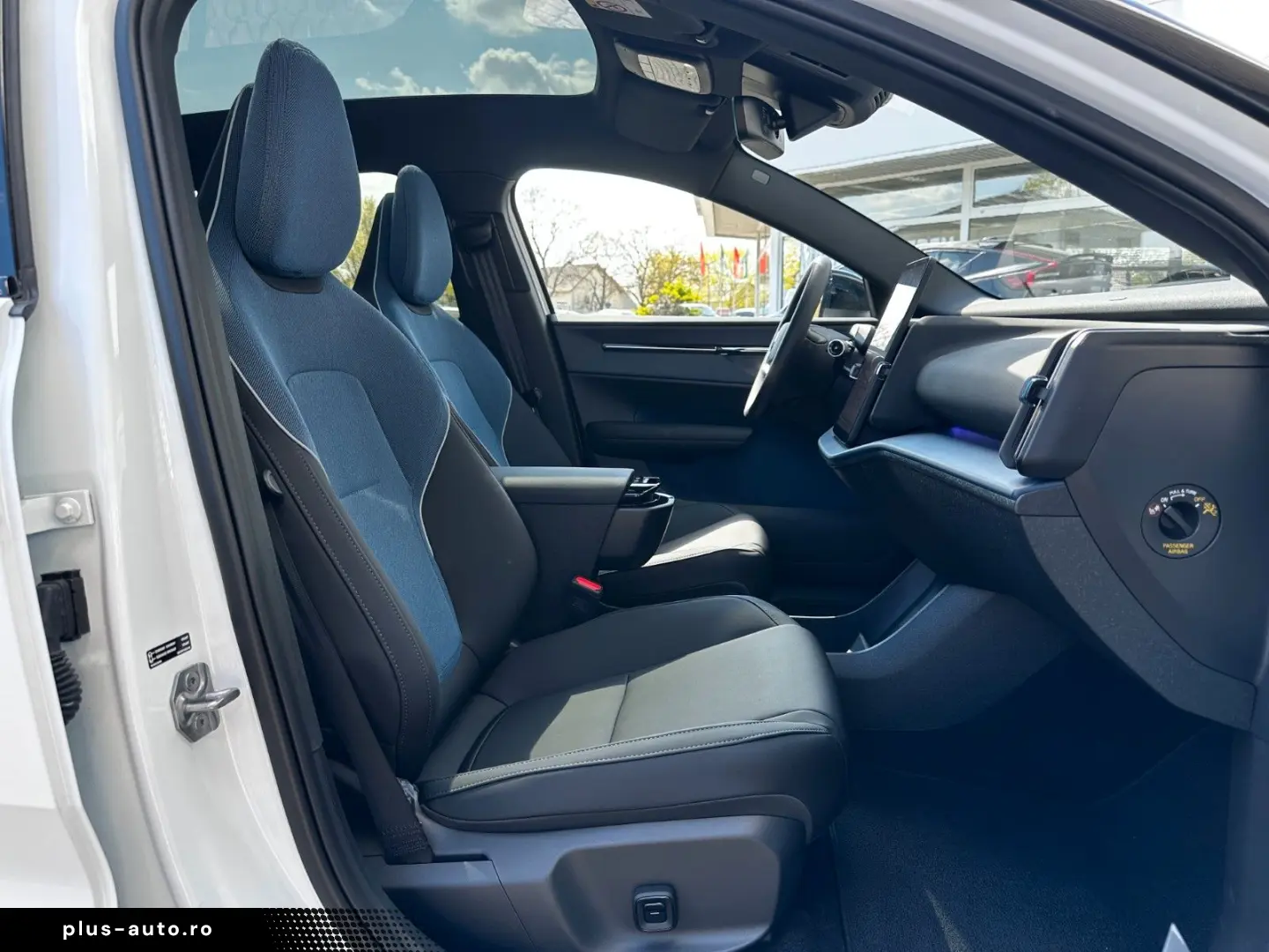 VOLVO EX30 Ultra AWD Pure Electric Winter-P 20 Zoll