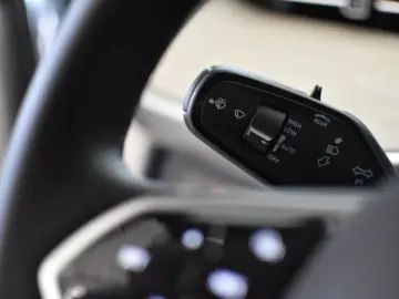 VW ID.Buzz Pro Design   MATRIX AHK ALARM ACC NAVI