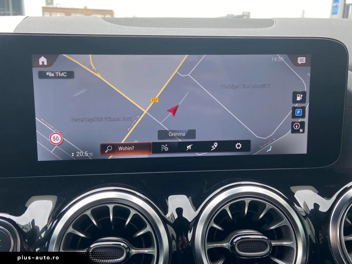 MERCEDES-BENZ EQA 300 4MATIC Night Kamera LED CarPlay 19 AMG