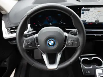 BMW iX1 xDrive 30 X-Line HUD 360  LED NAVI H K SHZ
