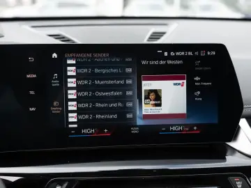 BMW iX1 xDrive 30 X-Line HUD 360  LED NAVI H K SHZ
