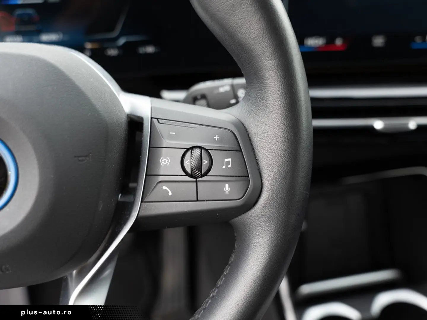 BMW iX1 xDrive 30 X-Line HUD 360  LED NAVI H K SHZ
