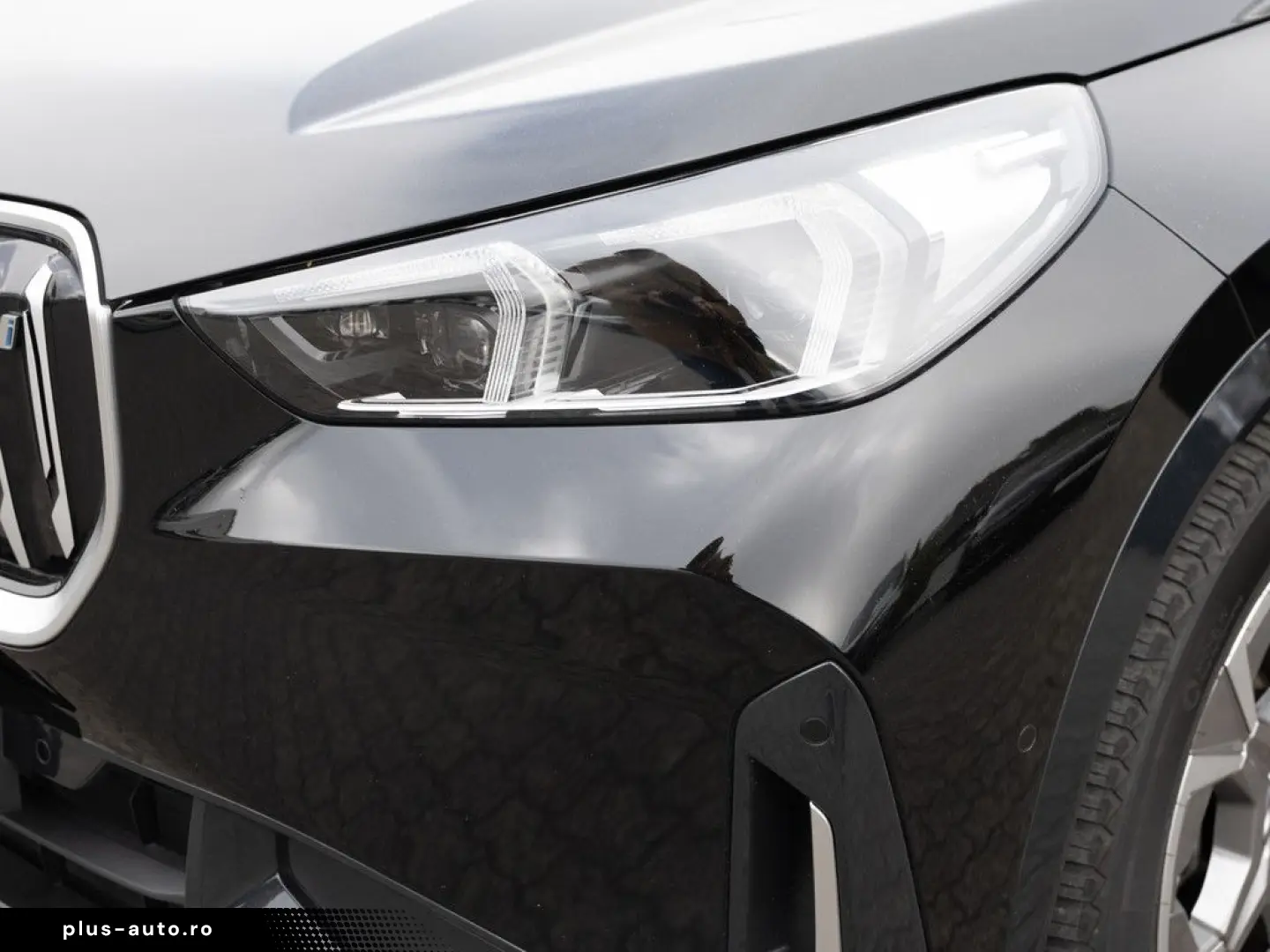 BMW iX1 xDrive 30 X-Line HUD 360  LED NAVI H K SHZ