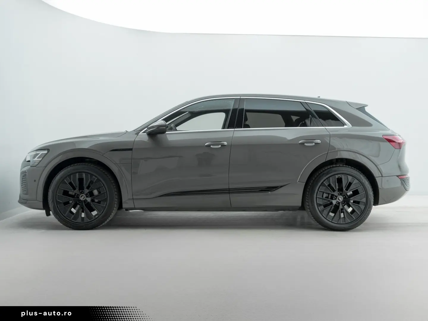 AUDI Q8 e-tron 50 QUA S-LINE ACC HUD LANE RFK MATRIX