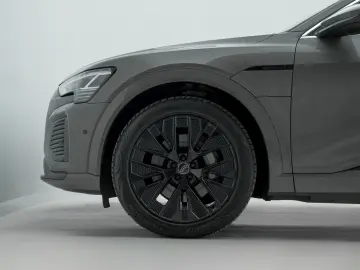 AUDI Q8 e-tron 50 QUA S-LINE ACC HUD LANE RFK MATRIX