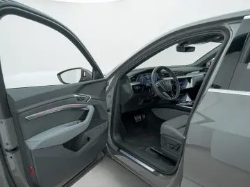 AUDI Q8 e-tron 50 QUA S-LINE ACC HUD LANE RFK MATRIX