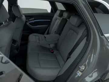 AUDI Q8 e-tron 50 QUA S-LINE ACC HUD LANE RFK MATRIX