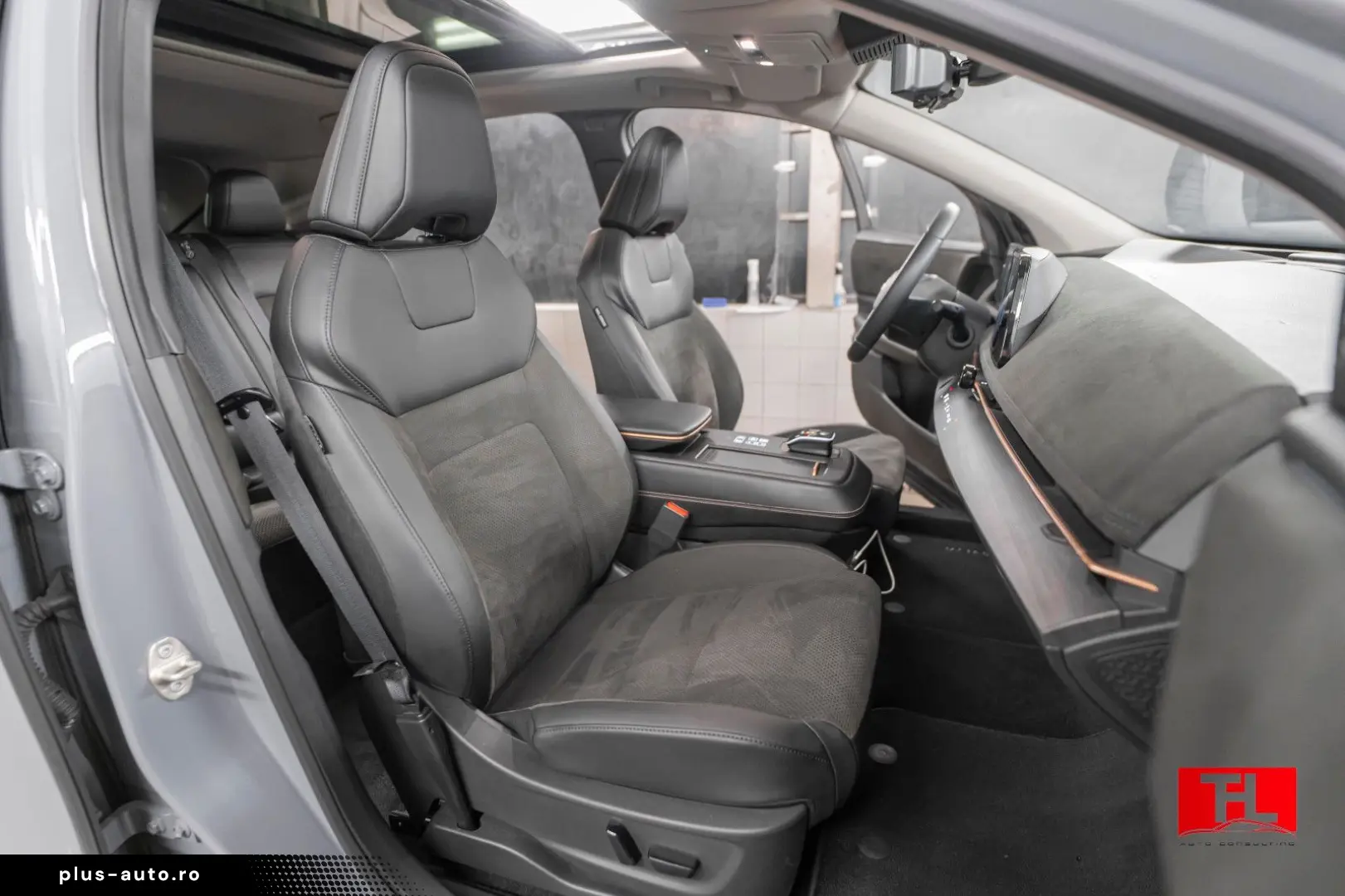 NISSAN Ariya Evolve Pack 87 kWH 20  Bose® HUD Pano...