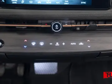 NISSAN Ariya Evolve Pack 87 kWH 20  Bose® HUD Pano...