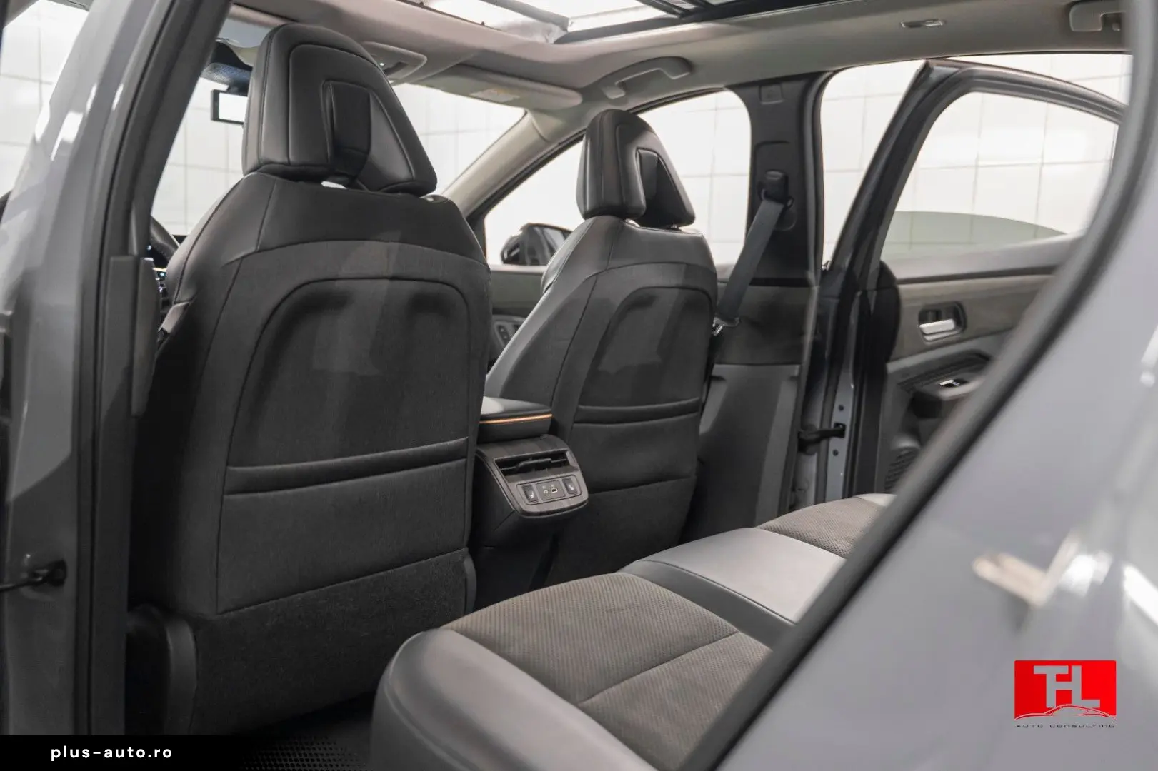NISSAN Ariya Evolve Pack 87 kWH 20  Bose® HUD Pano...