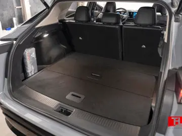 NISSAN Ariya Evolve Pack 87 kWH 20  Bose® HUD Pano...