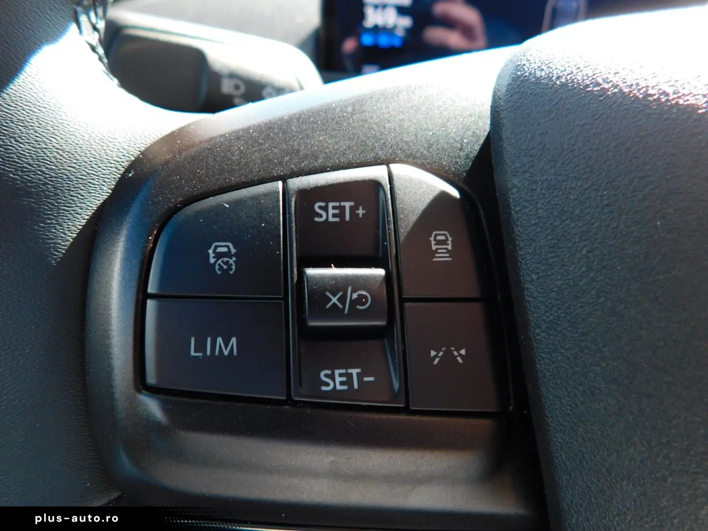 FORD MUSTANG MACH-E 360 Kamera iACC BLIS Sync4 LED