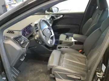 AUDI Q4 e-tron S line 45 quat ACC Wärmep Parkassist S