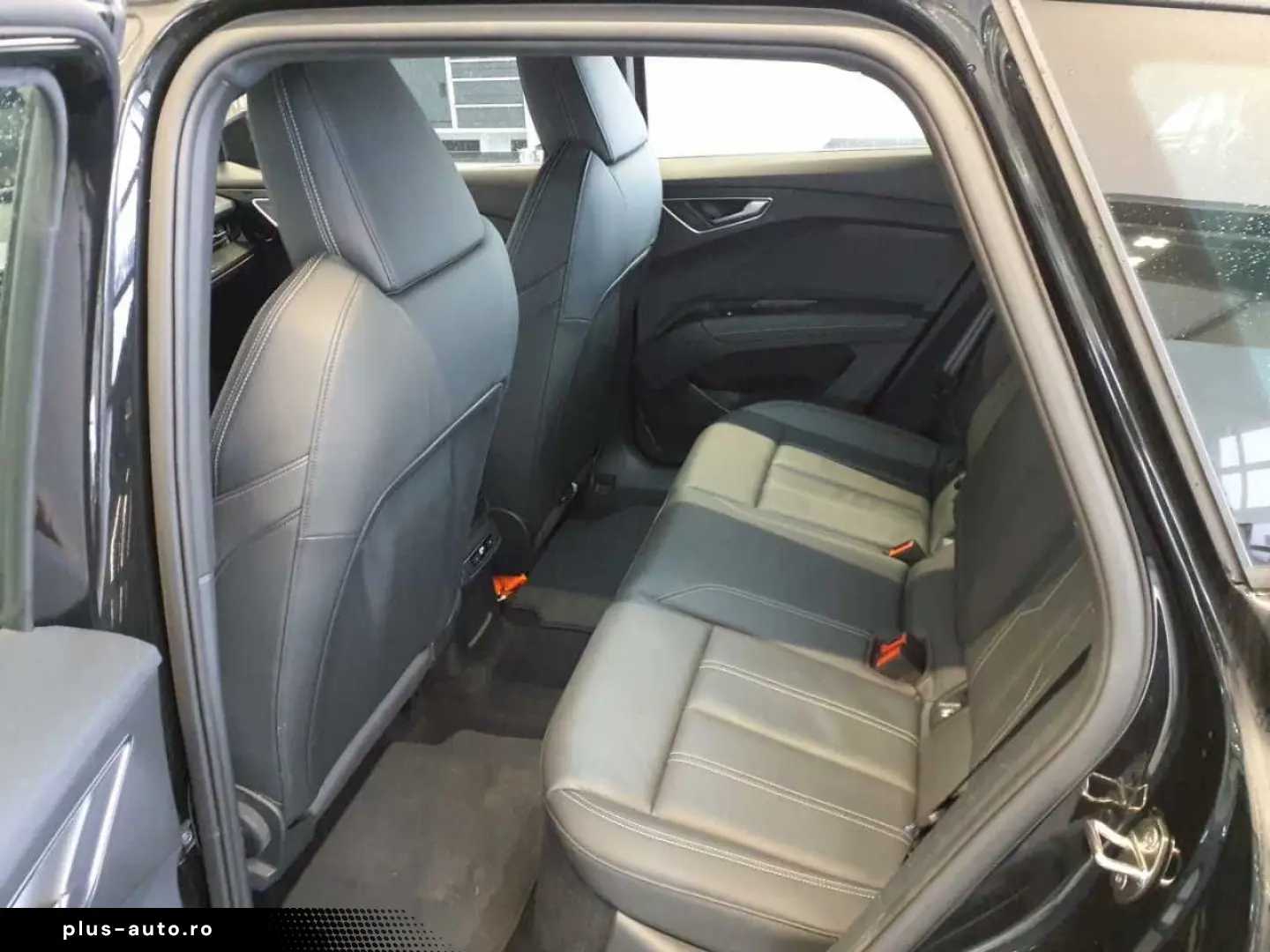 AUDI Q4 e-tron S line 45 quat ACC Wärmep Parkassist S