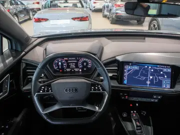 AUDI Q4 e-tron 40 2x S line Leder Matrix Nav RüKa 20