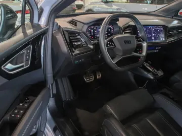 AUDI Q4 e-tron 40 2x S line Leder Matrix Nav RüKa 20
