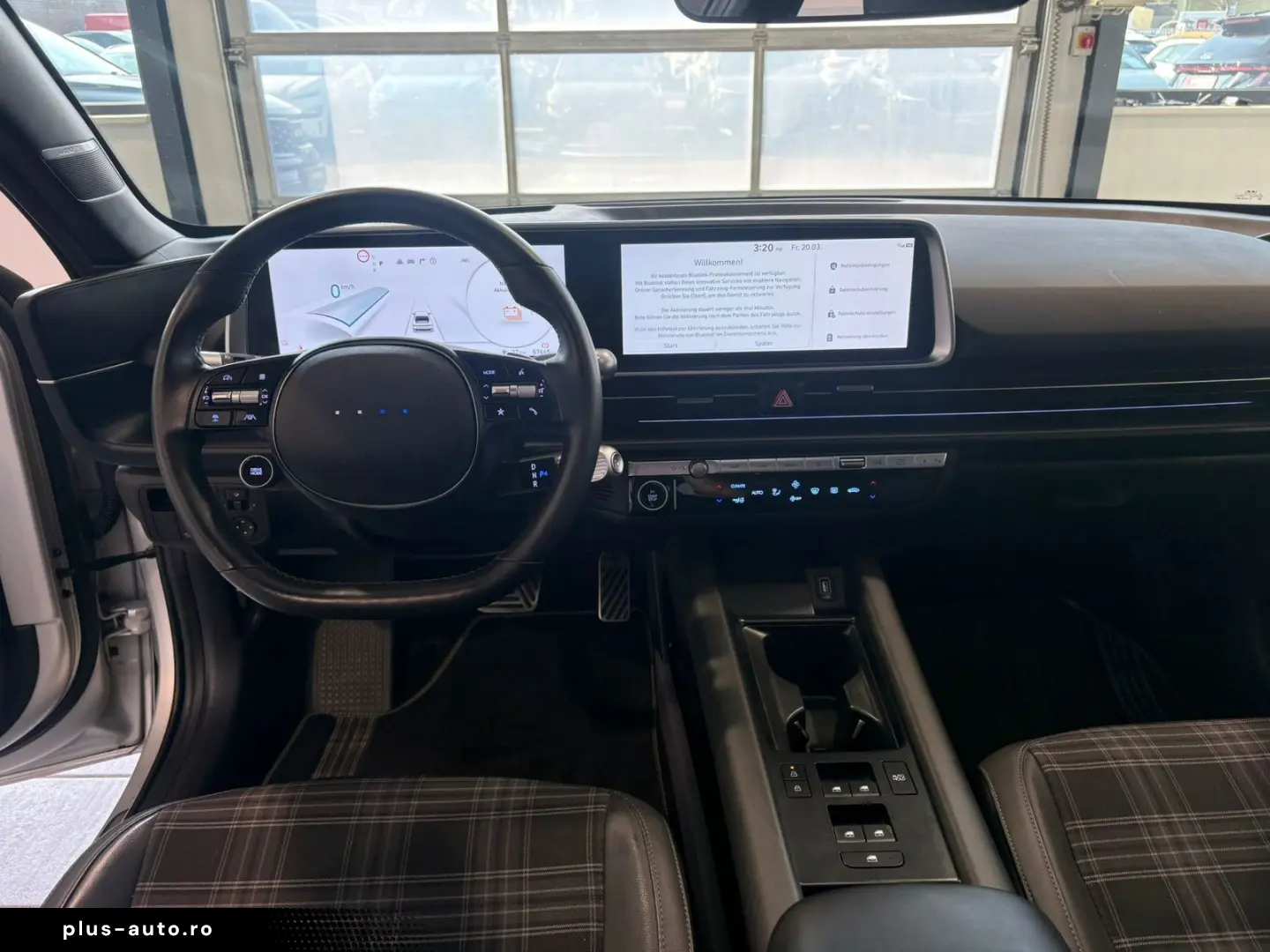 HYUNDAI IONIQ 6 First Edition 4WD 77 4 kWh BOSE ACC LED