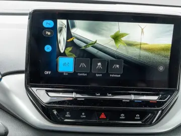 VW ID.4 Pro Performance Navi  Assistenzpaket