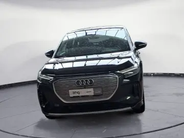 AUDI Q4 Sportback 40 e-tron  PANO TEMPOMAT SOUND-SYST