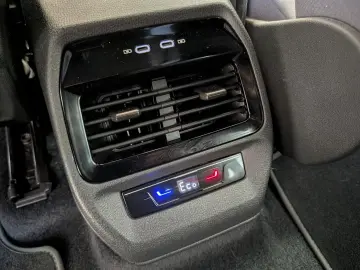 VW ID.5 Pro Performance 82kWh LED Navi ACC SHZ LHZ